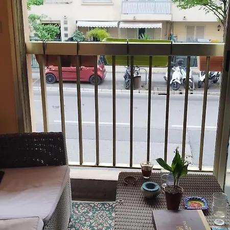 Appartement, ,proche Centre-ville Et * Niza
